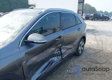 2017 Kia Niro Ex из США, поврежденный, VIN KNDCC3LC0H5066395